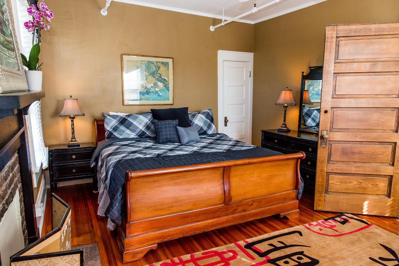 Bed and Breakfast The Henderson à Hendersonville Extérieur photo