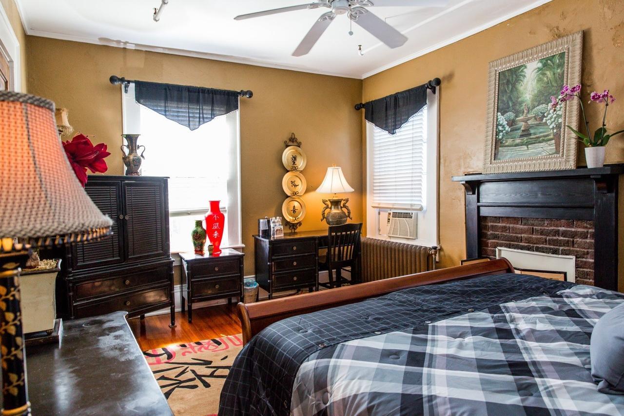 Bed and Breakfast The Henderson à Hendersonville Extérieur photo