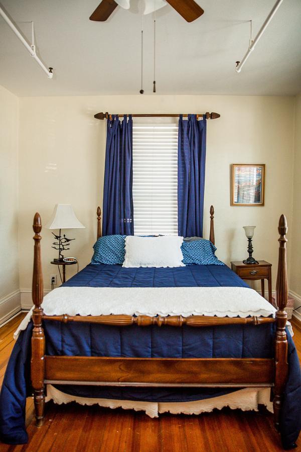 Bed and Breakfast The Henderson à Hendersonville Extérieur photo